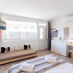 Rezident Corbu (Constanta)