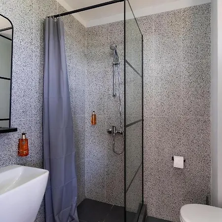 Rezident Apartment