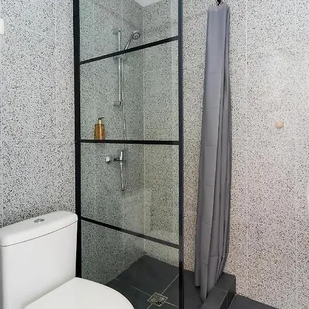 Rezident Apartment *